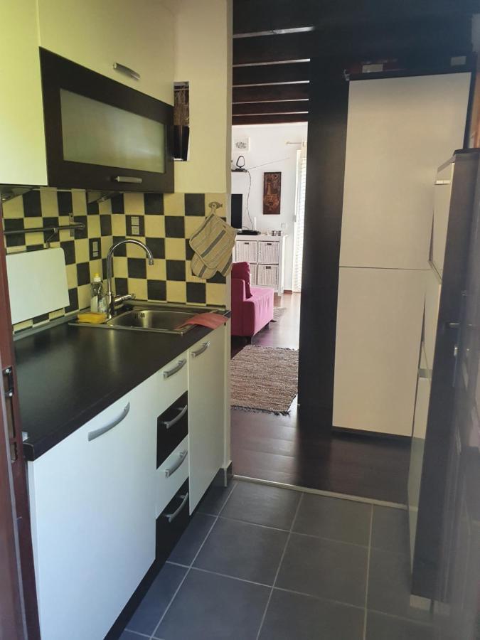 Modern Two Floors Apartment With A Beautiful View Martinšćica Kültér fotó