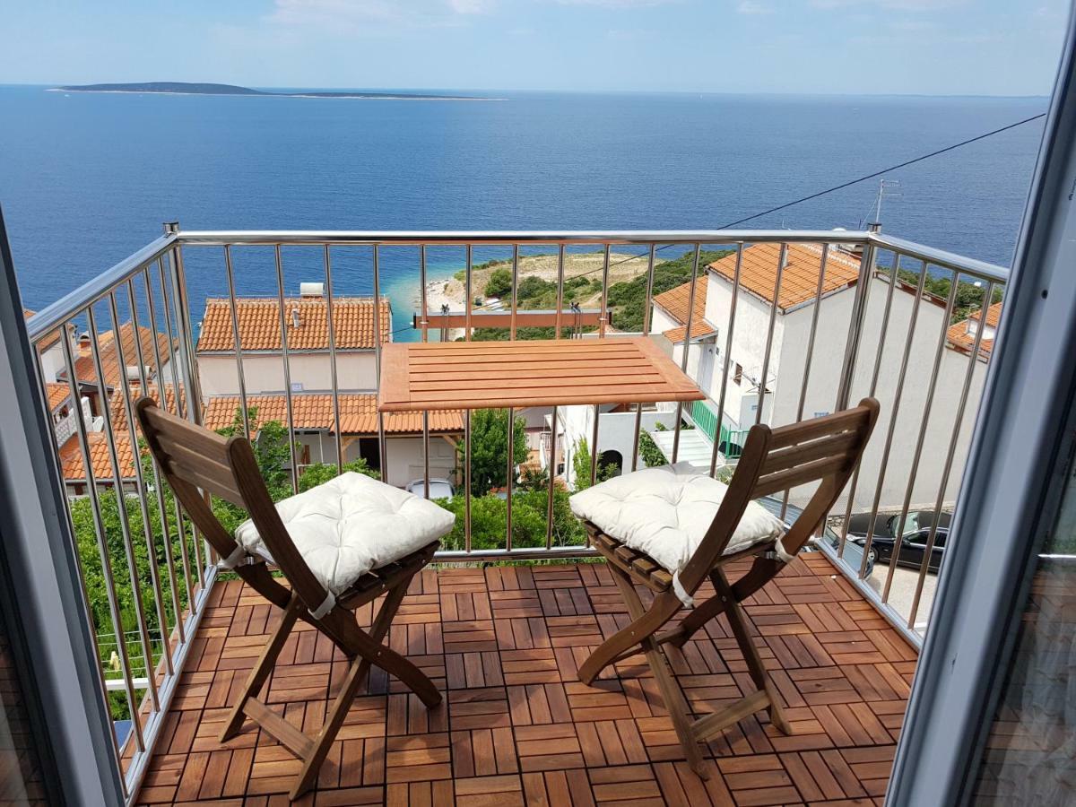 Modern Two Floors Apartment With A Beautiful View Martinšćica Kültér fotó