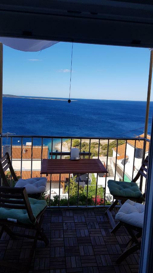 Modern Two Floors Apartment With A Beautiful View Martinšćica Kültér fotó